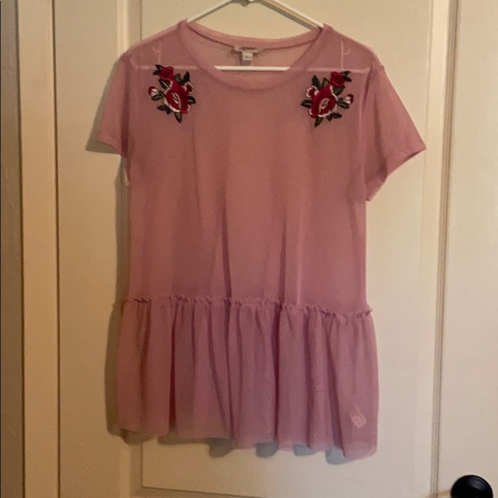 Short sleeve top